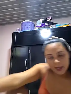 Snapshot of sexy-latin10 chatting on 02/28/25, 10:17 sexy-latin10 online show from 02/28/25, 10:17