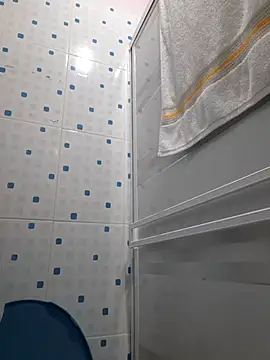 Snapshot of sexy-latin10 chatting on 03/02/25, 11:07 sexy-latin10 online show from 03/02/25, 11:07