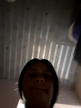 Snapshot of sexy-latin10 chatting on 03/21/25, 10:06 sexy-latin10 online show from 03/21/25, 10:06