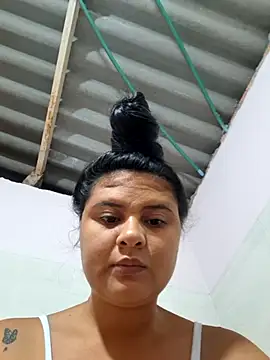 Snapshot of sexy-latin10 chatting on 09/16/25, 02:23 sexy-latin10 online show from 09/16/25, 02:23