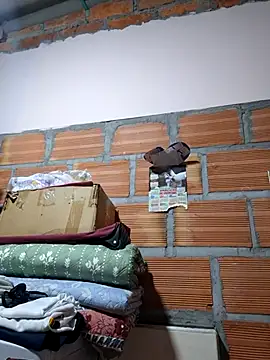 Snapshot of sexy-latin10 chatting on 11/04/25, 02:32 sexy-latin10 online show from 11/04/25, 02:32