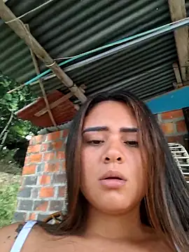 Snapshot of sexy-latin10 chatting on 11/23/25, 11:21 sexy-latin10 online show from 11/23/25, 11:21