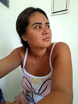 sexy-latin10 online show from 01/15/26, 03:05