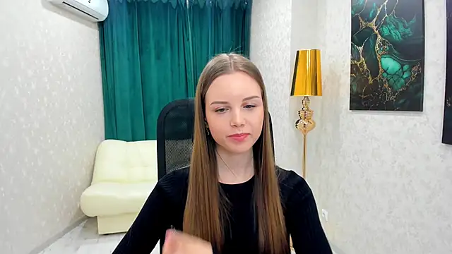 Snapshot of MileyWings chatting on 01/28/25, 05:24 MileyWings online show from 01/28/25, 05:24