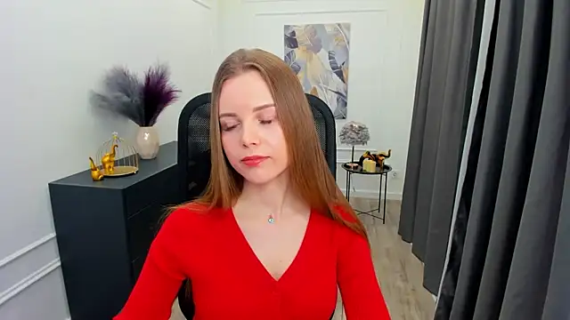 Snapshot of MileyWings chatting on 03/02/26, 05:30 MileyWings online show from 03/02/26, 05:30