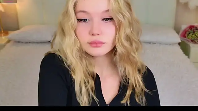 AliceMorr online show from 01/21/25, 04:48