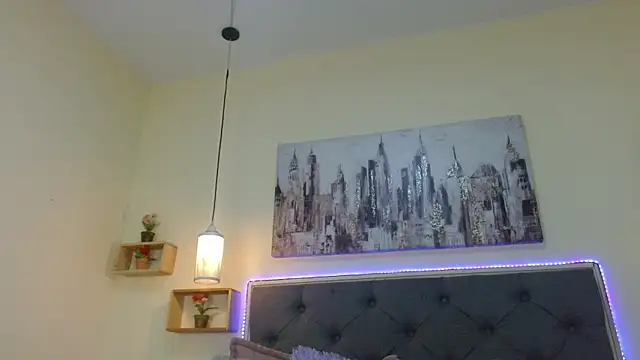 Snapshot of angelica_bouvier chatting on 02/23/26, 08:28 angelica bouvier online show from 02/23/26, 08:28