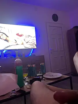 Desinger996 online show from 04/18/26, 02:26