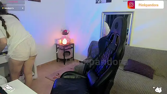 Piinkpandora online show from 04/18/26, 12:20