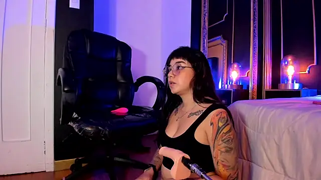 JeyLee online show from 03/19/25, 06:34