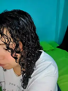 aixa 15 online show from 04/28/26, 12:10