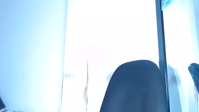 Snapshot of Megaanfox chatting on 12/31/24, 10:34 Megaanfox online show from 12/31/24, 10:34