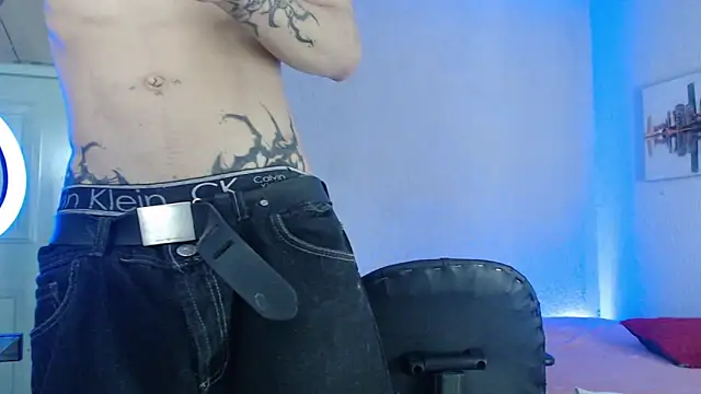 Snapshot of Andy_bapho chatting on 12/06/24, 03:11 Andy bapho online show from 12/06/24, 03:11