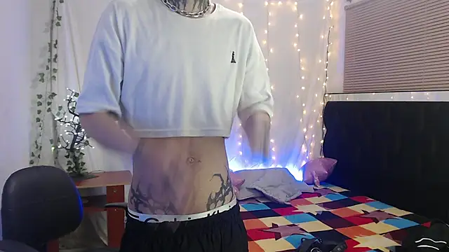 Snapshot of Andy_bapho chatting on 12/30/24, 05:55 Andy bapho online show from 12/30/24, 05:55