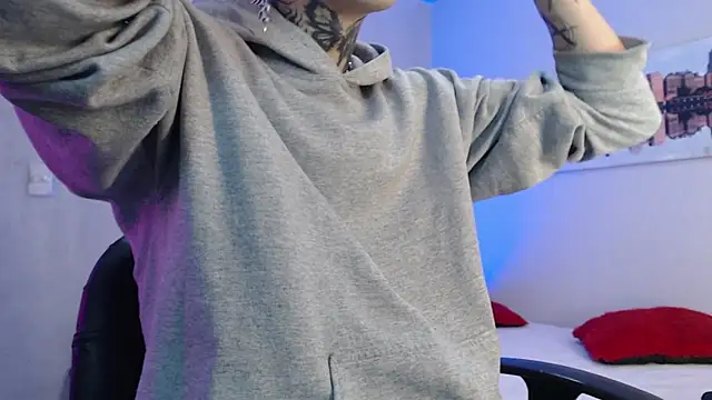 Snapshot of Andy_bapho chatting on 01/06/25, 03:19 Andy bapho online show from 01/06/25, 03:19