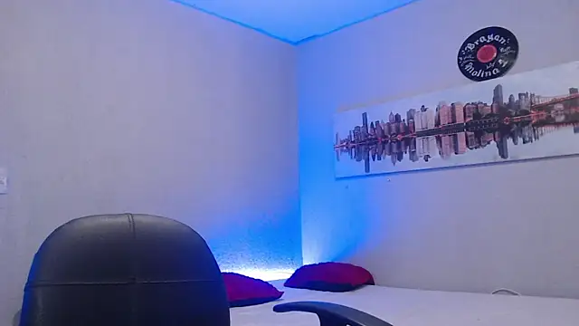 Snapshot of Andy_bapho chatting on 01/21/25, 02:48 Andy bapho online show from 01/21/25, 02:48