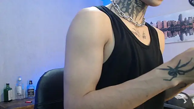 Snapshot of Andy_bapho chatting on 03/07/25, 02:56 Andy bapho online show from 03/07/25, 02:56