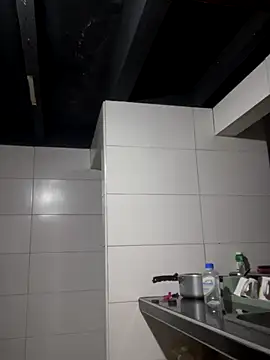 Snapshot of Khalyk_G chatting on 11/20/25, 06:57 Khalyk G online show from 11/20/25, 06:57