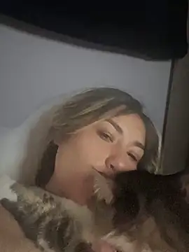 Snapshot of Khalyk_G chatting on 11/30/25, 07:07 Khalyk G online show from 11/30/25, 07:07