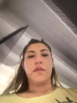 Snapshot of Khalyk_G chatting on 12/15/25, 02:10 Khalyk G online show from 12/15/25, 02:10