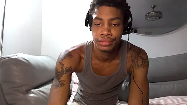 Skinnyblackman online show from 10/13/25, 10:32