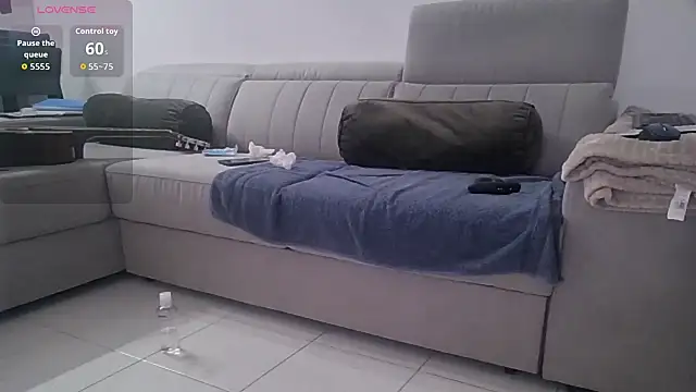 Snapshot of Meriozoro chatting on 10/10/25, 06:51 Meriozoro online show from 10/10/25, 06:51