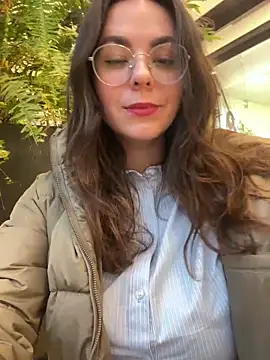 Snapshot of Alicia_Hot1 chatting on 02/03/25, 04:41 Alicia Hot1 online show from 02/03/25, 04:41