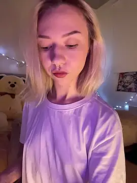  urbestie  online show from 05/20/26, 10:05