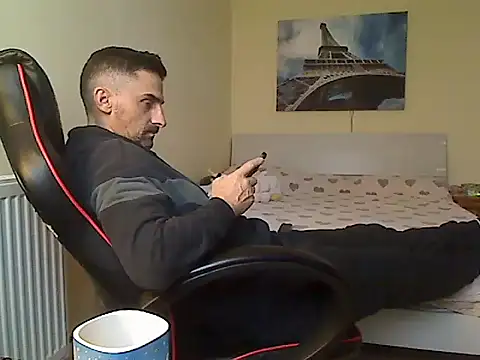 amydamarw online show from 12/18/25, 08:20