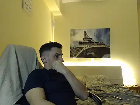 Snapshot of amydamarw chatting on 02/01/26, 01:26 amydamarw online show from 02/01/26, 01:26