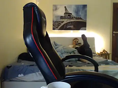 Snapshot of amydamarw chatting on 02/05/26, 07:18 amydamarw online show from 02/05/26, 07:18