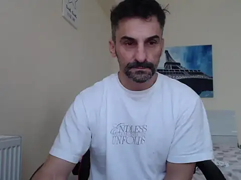 Snapshot of amydamarw chatting on 02/11/26, 05:45 amydamarw online show from 02/11/26, 05:45