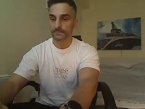 Snapshot of amydamarw chatting on 02/24/26, 06:33 amydamarw online show from 02/24/26, 06:33