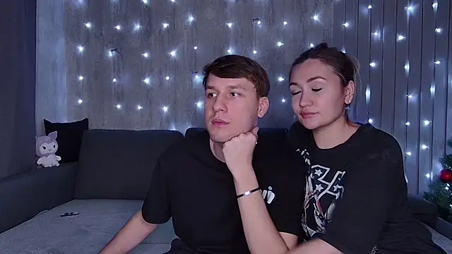 Snapshot of wineandboobss chatting on 12/26/24, 06:43 wineandboobss online show from 12/26/24, 06:43