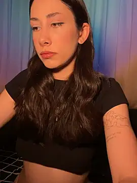 Sophiehii online show from 04/14/26, 12:22