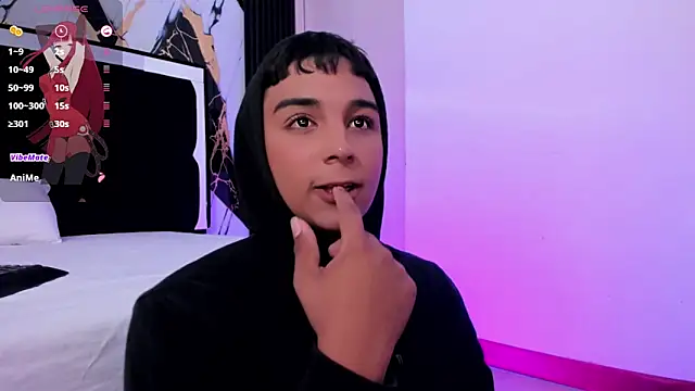Snapshot of Seductivo_jr chatting on 01/29/25, 04:05 Seductivo jr online show from 01/29/25, 04:05