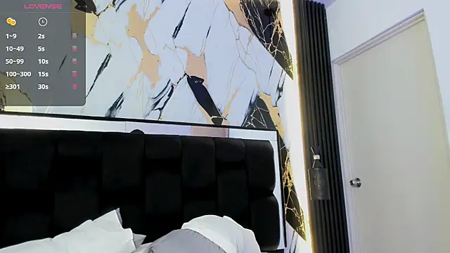 Snapshot of Seductivo_jr chatting on 02/24/26, 05:38 Seductivo jr online show from 02/24/26, 05:38