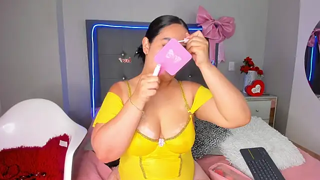 emma lye online show from 03/31/26, 09:04