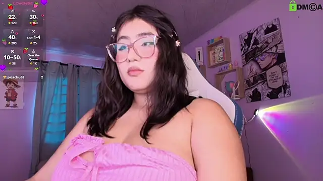 Snapshot of juli_juliana chatting on 06/08/26, 03:01 juli juliana online show from 06/08/26, 03:01