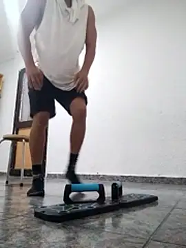 Snapshot of Greacky chatting on 11/10/25, 11:26 Greacky online show from 11/10/25, 11:26