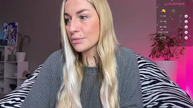 Tanya Acid online show from 12/03/25, 03:21