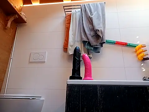 Fabian12999 online show from 02/06/25, 01:21