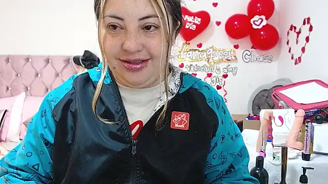 lanaqueen699 online show from 02/27/25, 12:23