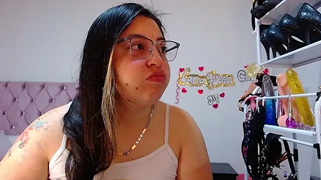 lanaqueen699 online show from 10/10/25, 12:15