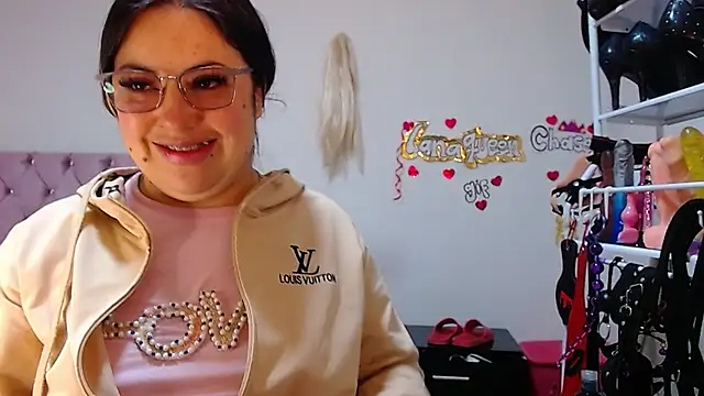 lanaqueen699 online show from 10/16/25, 12:17