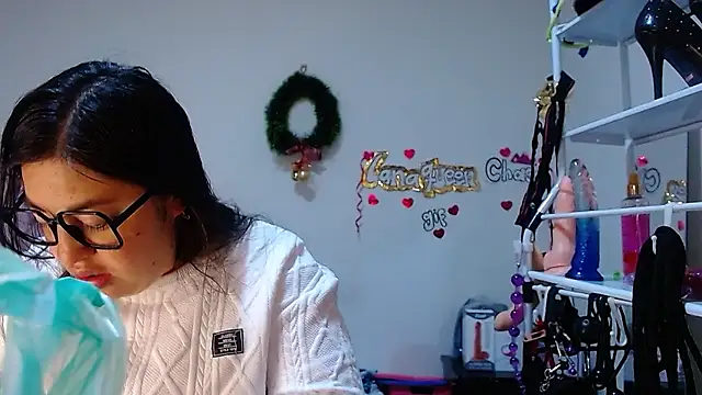 lanaqueen699 online show from 01/15/26, 12:21