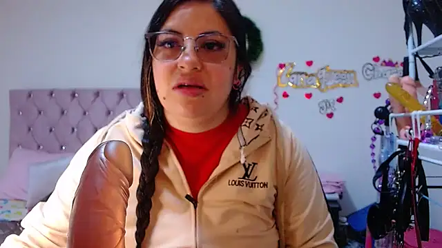 lanaqueen699 online show from 02/10/26, 12:09