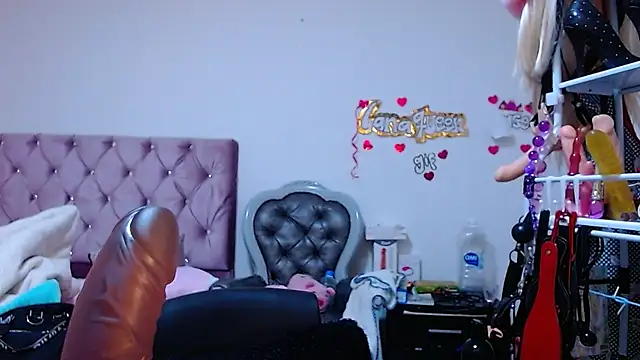 lanaqueen699 online show from 03/26/26, 12:11