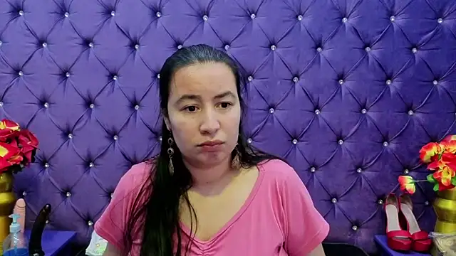 NaomyPrinces online show from 10/03/25, 02:14