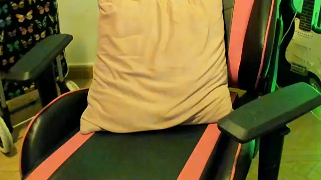 Ama music online show from 09/22/25, 10:17